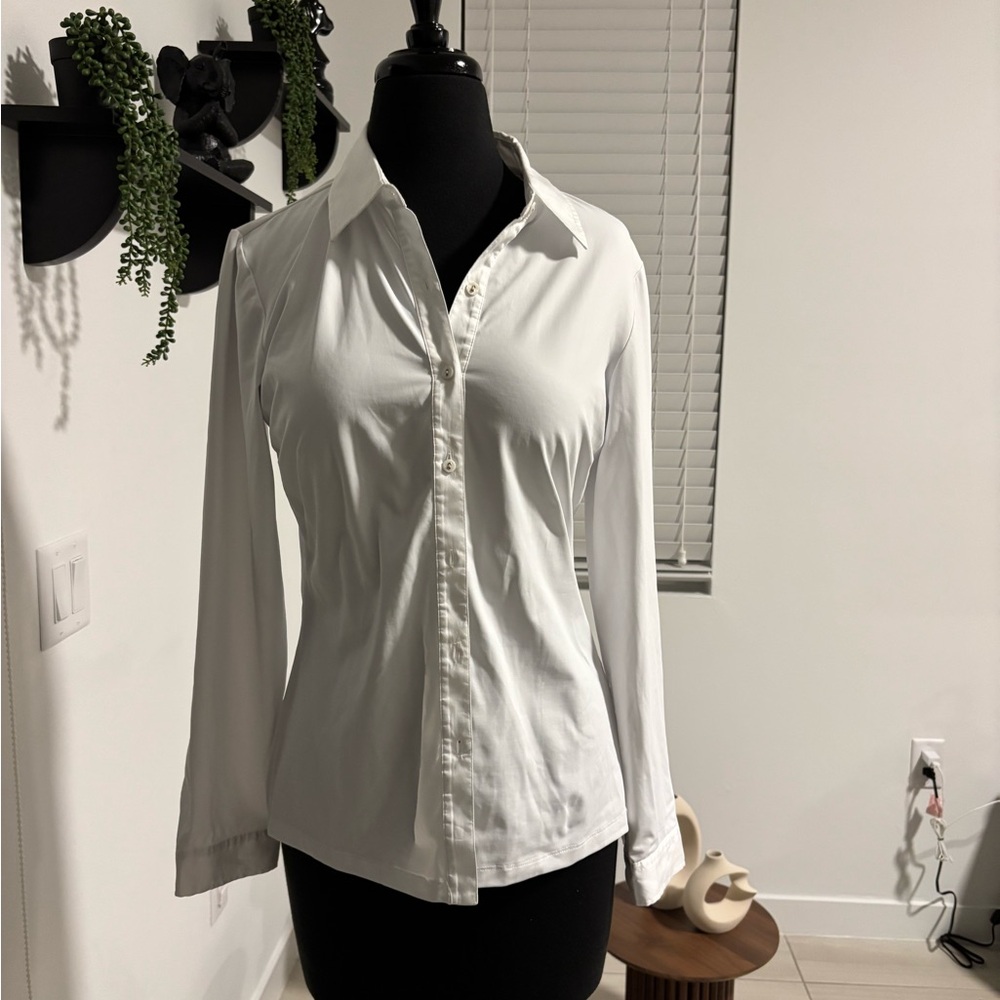 J. McLaughlin Women's White Button-Down Shirt